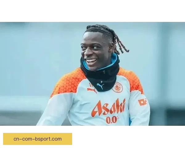 多库加盟曼城助力边路进攻能力全面提升