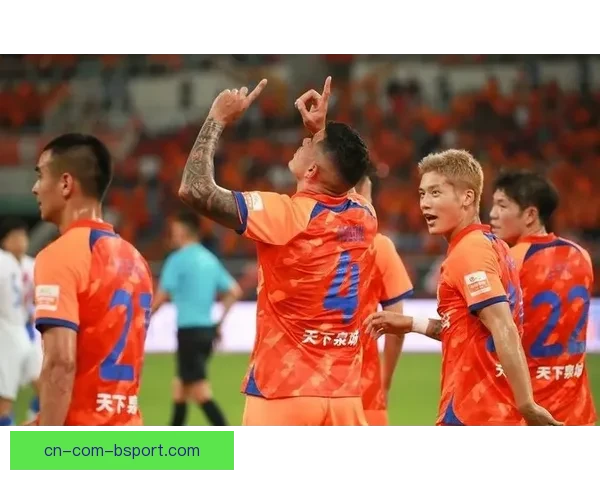 康瓜边路突破速度惊人轻松撕开防线引领全场节奏